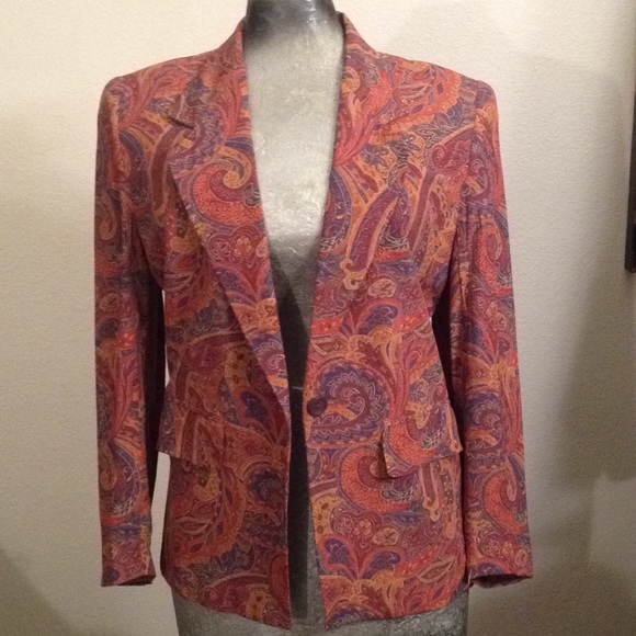 Paisley Liz Clairbone  blazer with great color - Picture 3 of 8
